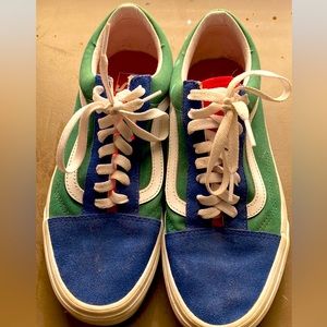 Men’s Vans size 8